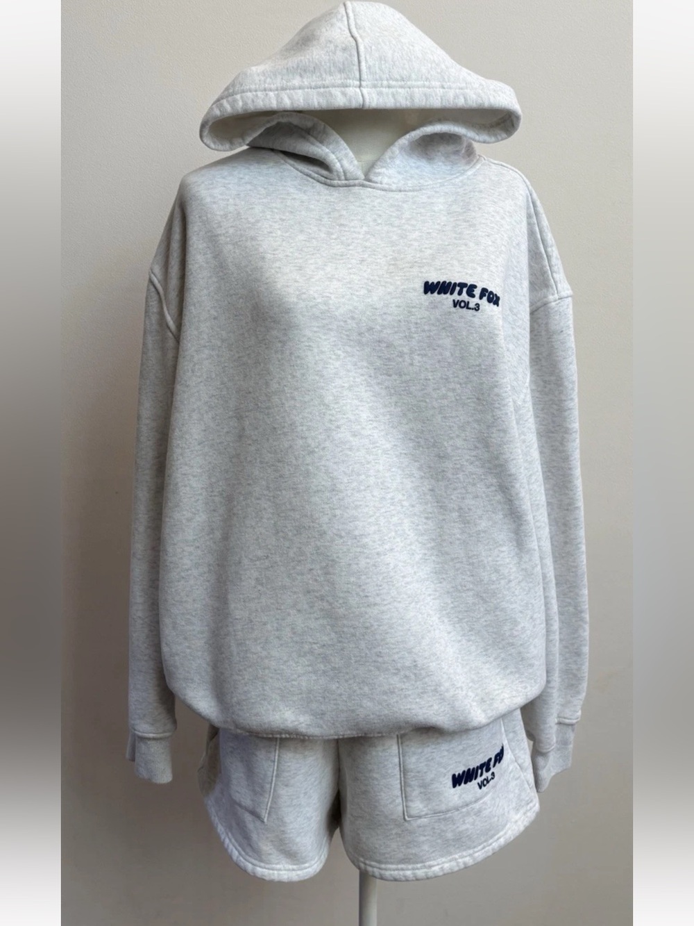 White Fox Vol. 3 Oatmeal Hoodie Shorts Set M